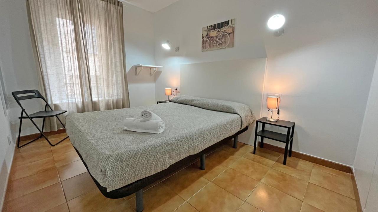 Hostal La Premsa Arenys de Mar Exterior photo